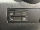 【レーンキープアシストシステム】高速道路走行時、車線からはみ出しそうな時にステアリングを制御し車線内を走行する様にアシスト。より安全な運転をサポートしてくれます!