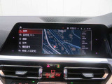 ◆iDriveを装備。操作系統をディスプレイから独立させることで、人間工学に基づいた最適な運転環境を実現しております。◆