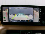 前方と両サイド映像見えずわいところもカメラで確認できるので安心です!