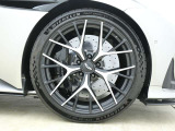 21 Inch Y-Spoke - Satin Black DT 315
