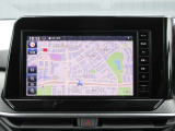 純正メモリーナビ〈MM223D-L〉装備しております! 9インチワイドの大型モニターです!