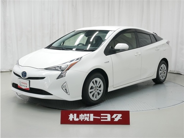 プリウス 1.8 S E-Four 4WD