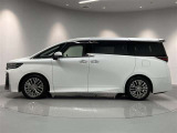トヨタセーフティセンス(TSS)搭載。衝突被害軽減ブレーキなどの安全運転を支援する装置を搭載し、ドライバーの安全をサポートします。