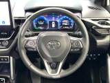 インテリアに合わせたデザインのステアリングは、運転される方のことも考え、運転しやすい形状、大きさです。是非一度、実際に触ってお確かめください。