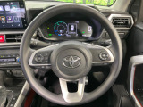 【ステアリングスイッチ】運転中、前方から目線をそらすことなく、オーディオ等の操作が可能な便利機能!安心&快適なドライブを演出してくれます♪