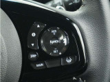 ◆アダプティブクルーズコントロール◆予め設定した車速内でクルマが自動的に加減速。前走車との適切な車間距離を維持しながら追従走行します。【LKAS】車線維持支援システムでステアリング操作を支援。