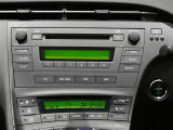 純正のCDプレヤーとなります。