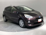 「中古車ハイブリッド保証」付き。ハイブリッド機構を無償で保証します。保証期間は初度登録年月から10年目まで、又は3年間間の長い方となります。但し累計走行距離が20万キロ以内となっています。