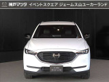 「魂動デザイン」をさらに深化させ、重厚でスタイリッシュになったフロントビューです。人気のジェットブラックが良く似合います。ボディサイズは全長490cmX全幅184cmX全高173cmです!