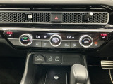Wエアコン付きです!運転席・助手席それぞれ快適な車内でお過ごしいただけます。寒い時期には嬉しいシートヒーター付きです!
