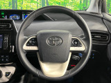 【純正革巻きステアリング】上質な革を使用することで、手にしっかり馴染みとても運転しやすいハンドルです♪