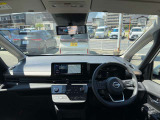 セレナ 1.4 e-POWER ハイウェイスターV 