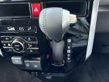 【 シフト 】スムーズなシフトチェンジで快適にお車を操縦していただけます!//