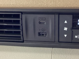 スマートフォンの充電など、電源を使う際にとても便利です!