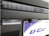 バックカメラが付いているので後方確認が非常にしやすいです。今や運転初心者も熟練者も必須装備!ついていて損はないですね♪