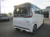 【納車前点検】車検整備+エンジンオイル&エレメント交換+ワイパーリフィル交換等を弊社整備工場にて実施。