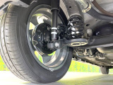 お車を安心してお乗りいただく為には、足回りの定期点検が欠かせません。サービスサポート(有償保証)では無料点検もご提供しており、安心のカーライフをお過ごしいただけるサポート体制が整っています。