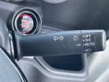 【 オートライト 】オートライトなのでライトの点け忘れを気にすることなく運転が出来ます♪//
