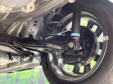 お車を安心してお乗りいただく為には、足回りの定期点検が欠かせません。サービスサポート(有償保証)では無料点検もご提供しており、安心のカーライフをお過ごしいただけるサポート体制が整っています。