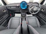☆シートヒーター☆ステアリングヒーター☆ワイヤレスチャージ☆Bluetooth☆ETC2.0