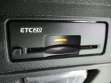 ETC2.0装備♪従来の高速利用料金の収受だけではなく、渋滞回避や安全運転支援といった有益な情報を提供してくれます♪セットアップした状態でご納車いたしますので、面倒な手続きは一切ございません!