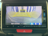 バックカメラ付きで後方の確認も安心です!スムーズな駐車・車庫入れをサポートいたします!