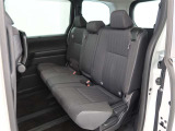 ゆとりある広々とした車内空間は、ドライブを始め買い物やレジャーなど、幅広く活躍します。一人でもみんなとでもお出かけを楽しみましょう!
