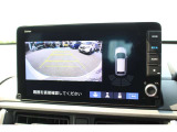 車庫入れ時は、バックカメラ搭載であんしんです。
