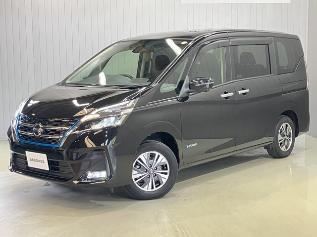 セレナ 1.2 e-POWER XV