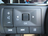 オーディオ調整やメーターディスプレイ表示などのスイッチは左手側へ集約☆