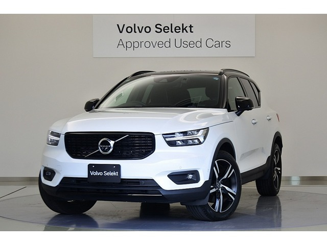 XC40 B4 AWD Rデザイン 4WD