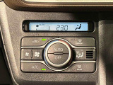 車内空調は&rdquo;AUTOエアコン&rdquo;にお任せ。運転に集中出来ますよ!