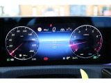 昼夜を問わず計器類はいつでも見やすいので安全に運転できます。また、どのモデルでも基本設計が共通の為乗り換えても違和感がありません。