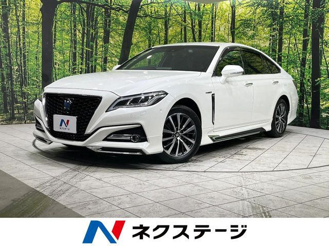 クラウン ハイブリッド 2.5 G Four 4WD