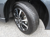 155/65R14インチ純正アルミホイール。