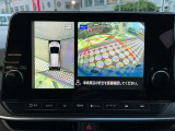 アラウンドビューモニター。上空から見下ろしたような映像が映し出されるので、駐車をスムースに行えます。