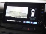 ◆リアワイドカメラシステム◆3種類の表示で後方確認をサポート♪セレクトレバーを「R」の位置に入れるとカメラ画像に切り替え。ノーマルビューでは従来のリアカメラと同様の標準的なビューで表示します!