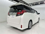 走りにこだわりながら収納力も持ち合わせたお車です。荷物を載せて軽快なドライブを楽しめますよ♪