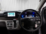 運転席に座ると☆こんな感じです♪