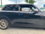 MINI正規ディーラー取り扱い MINI認定中古車 MINI NEXT甲府お車の詳細や展示状況はお気軽にお問合せ下さい。