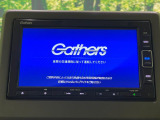 【純正ナビ】人気の純正ナビを装備しております。ナビの使いやすさはもちろん、オーディオ機能も充実!キャンプや旅行はもちろん、通勤や買い物など普段のドライブも楽しくなるはず♪