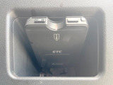 【ETC】高速道路の料金所をストレスなく通過!話題のスポットやサービスエリアに多い「スマートIC」利用時は必須のアイテムです。当店でセットアップを実施、ご納車当日からすぐにご利用いただけます!