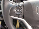 ステアリングリモコン付きで、運転中のオーディオ操作が視線を落とさず操作可能です。