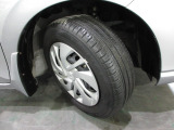 185/65R15インチ。