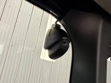 【リアドライブレコーダー】後方からのあおり運転や、万が一の事故にあった場合でも、ドライブレコーダーがその瞬間の映像を記録しています!事故だけでなく、楽しいお出かけの風景なども録画してくれています。