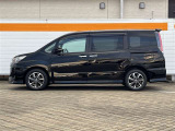 ボディ色はブラックです。  ※弊社では、現車確認・納車時にご来店いただける福島県内在住のお客様、および隣接県のお客様への販売に限らせていただいております。