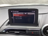 Apple Carplay・Android Auto対応!マツダ コネクト(コマンダーコントロール)でスマートフォンを操作して、通話、音楽を聴いたり、マップで目的地を調べることができます。