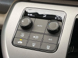 【オートエアコン】一度お好みの温度に設定すれば、車内の温度を検知し風量や温度を自動で調整。暑い&hellip;寒い&hellip;と何度もスイッチ操作をする必要はありません。快適な車内空間には必須の機能ですね♪