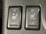 【シートヒーター】寒い日に重宝するシートヒーター!エアコンより早く温まってくれるので寒がりの人も安心ですね♪エアコンの温風は乾燥するから苦手、という方にもをおすすめです。