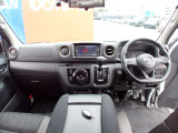 周りが見やすく運転しやすいお車です♪